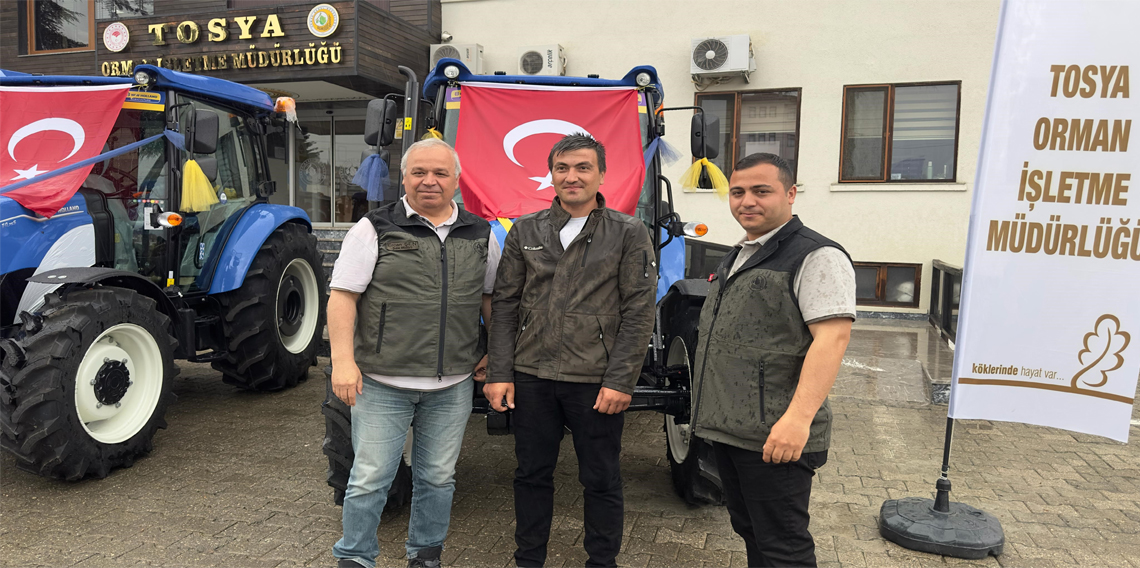 Devlet destekli traktörler çiftçilere törenle teslim edildi