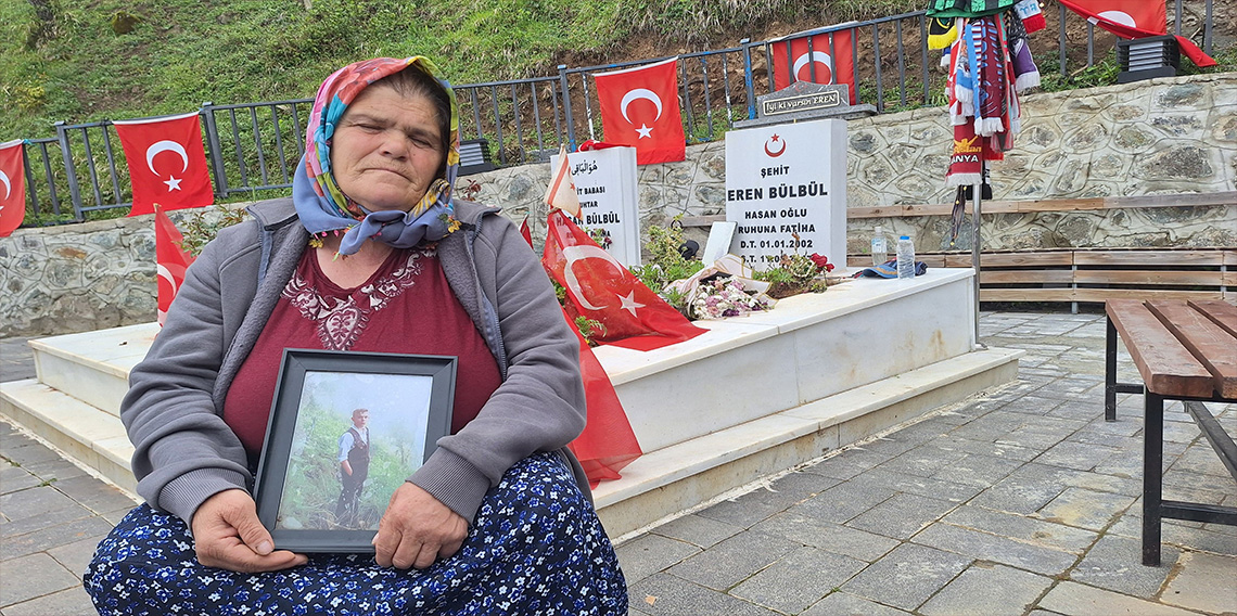 Eren Bülbül’ün annesi Ayşe Bülbül, PKK’nın silah bırakmasını değerlendirdi