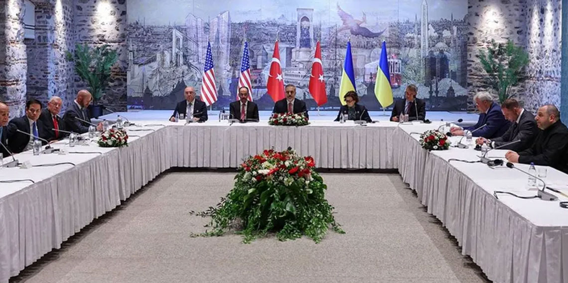 Dolmabahçe'de barış masası! Türkiye-ABD-Ukrayna zirvesi sona erdi