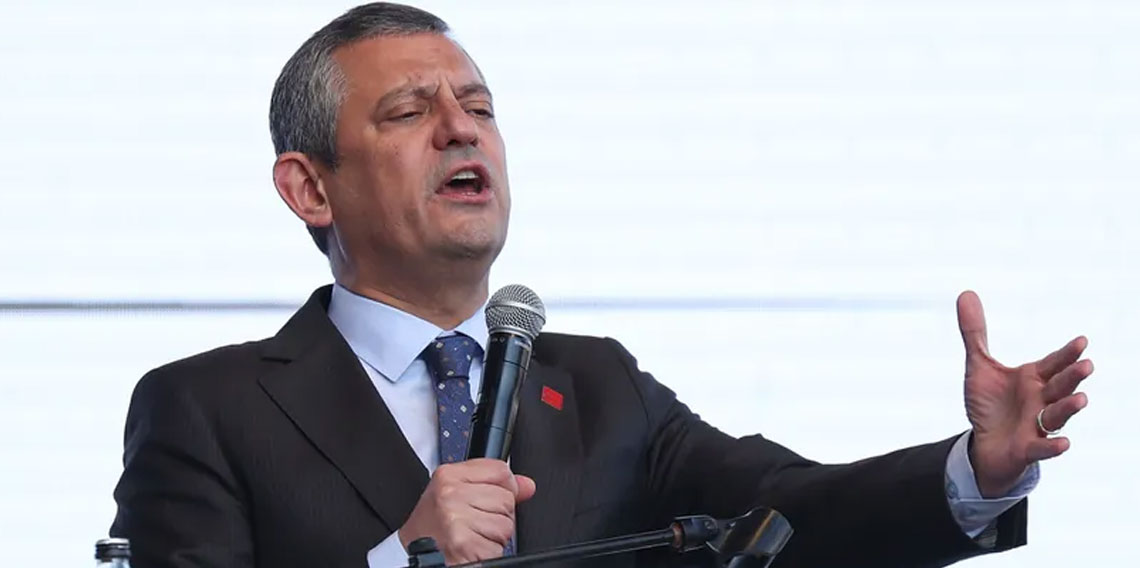 Özgür Özel’den gençlere: “Vizesiz, yasaksız bir Türkiye vadediyoruz!”