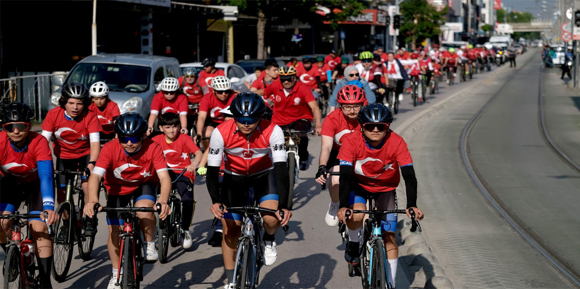 Pedallar 19 Mayıs için çevrildi