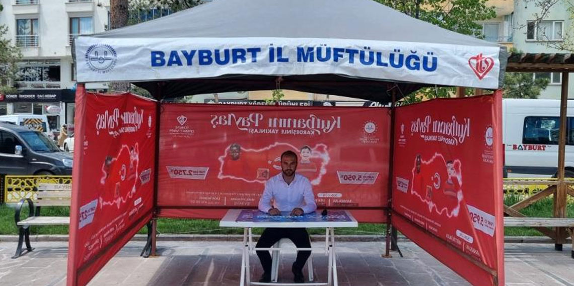 Bayburt’ta kurban bağış standı kuruldu