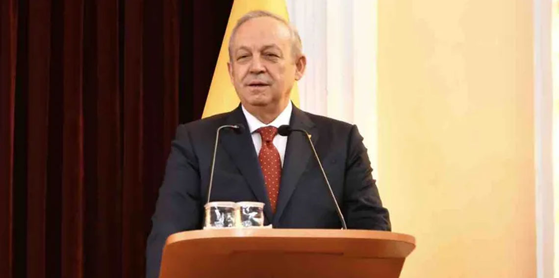 Galatasaray Eğitim Vakfı’nda yeni dönem: İnan Kıraç görevini Muharrem Yılmaz’a devretti