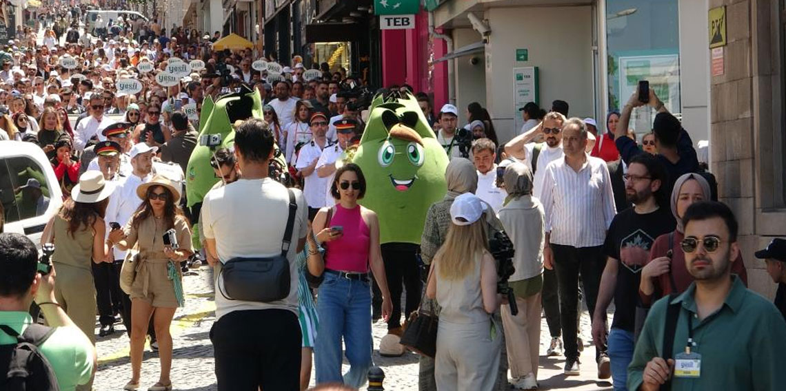 Giresun'da Yeşil Lezzetler Festivali, renkli görüntüleriyle büyük ilgi gördü