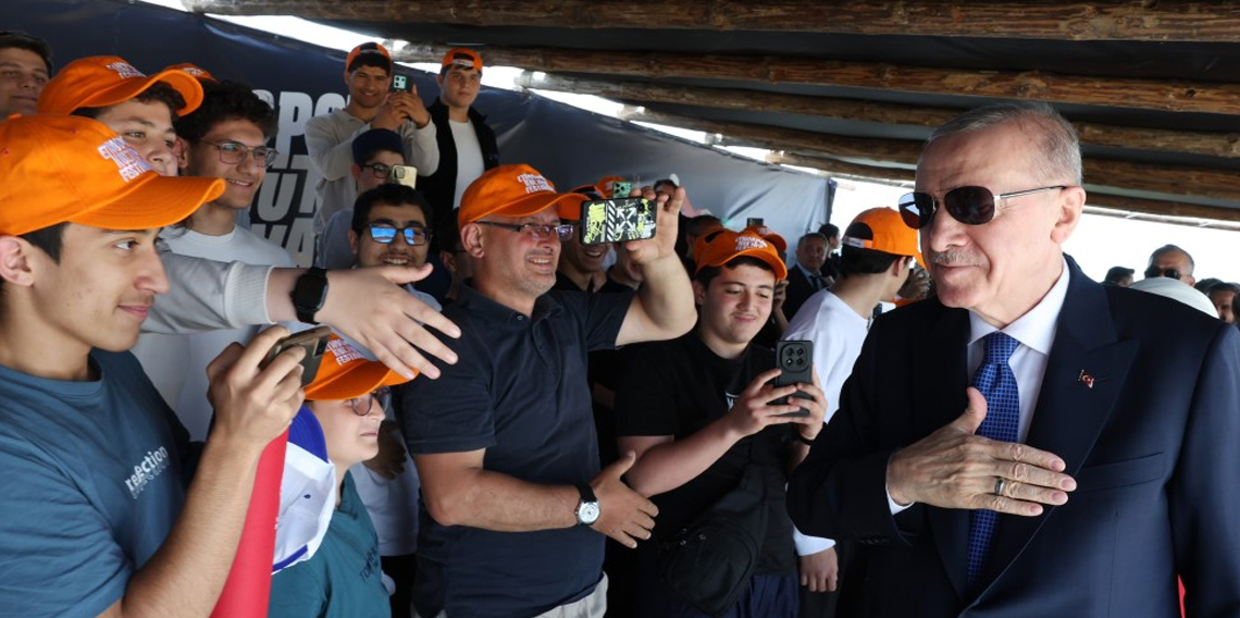 Cumhurbaşkanı Erdoğan Etnospor festivalini ziyaret etti