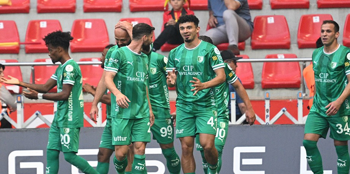 Süper Lig'de küme düşen son takım belli oldu