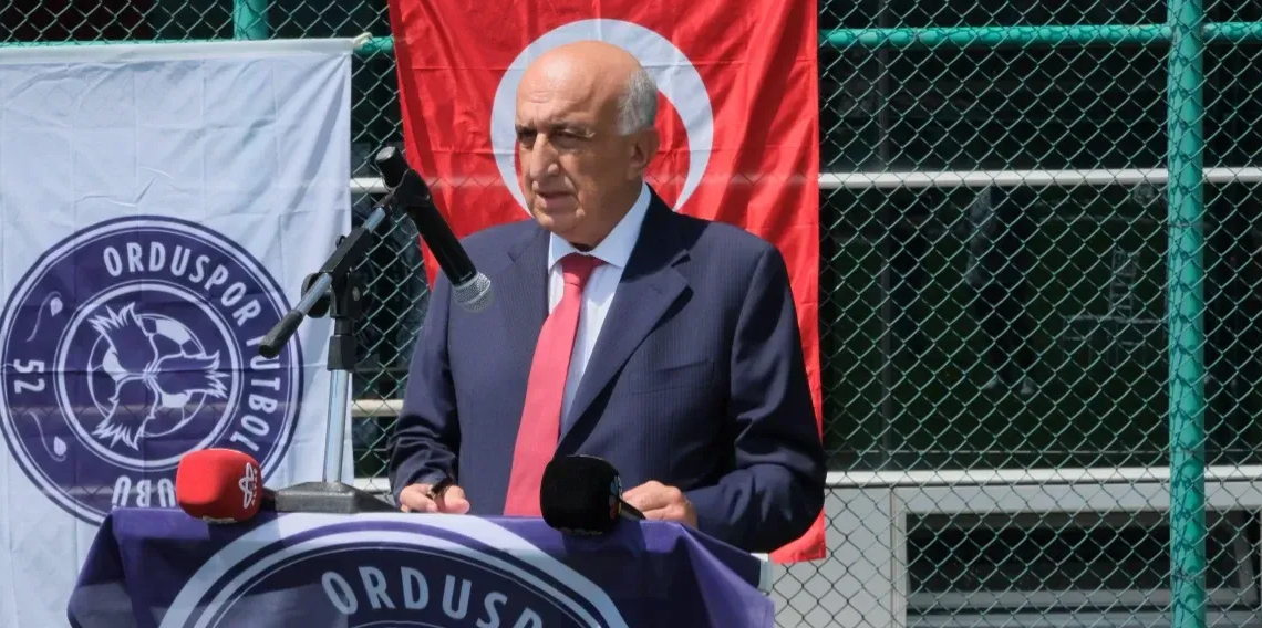 Şükrü Bodur Baskılara Dayanamadı