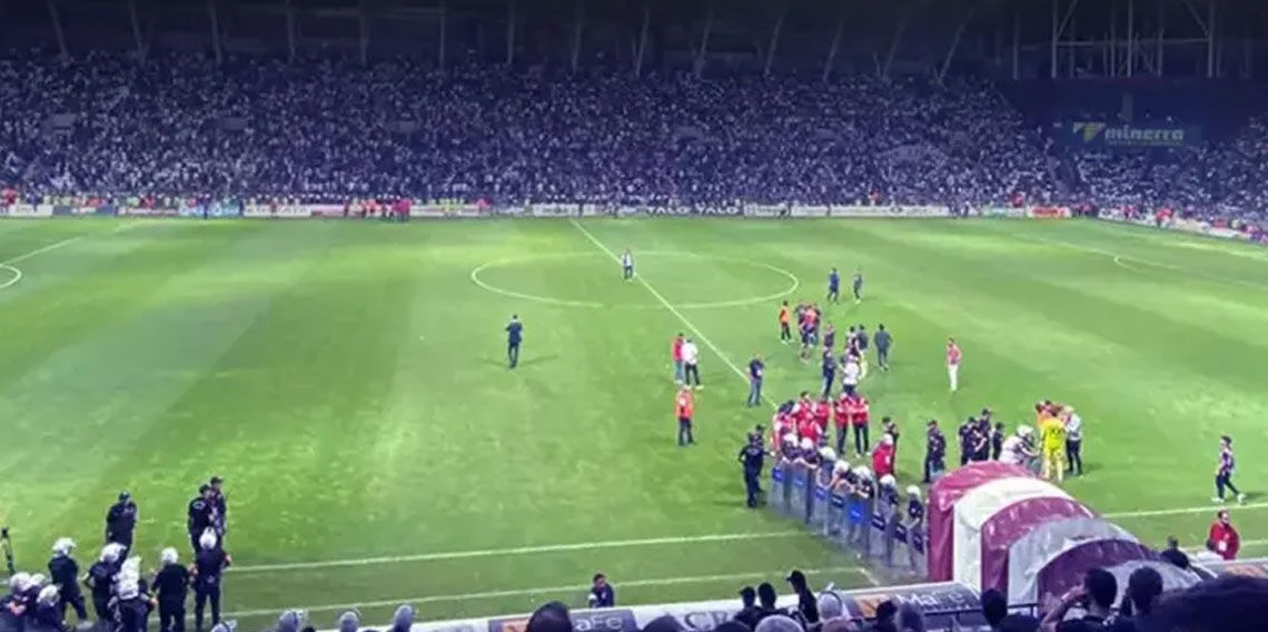 Maç yarıda kalmıştı! TFF'den Elazığspor-Vanspor FK maçı açıklaması!