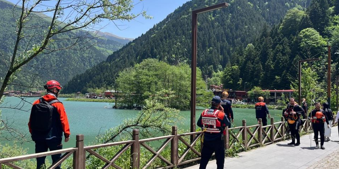 Trabzon'da kaybolan çocuğu arama çalışmaları sürüyor