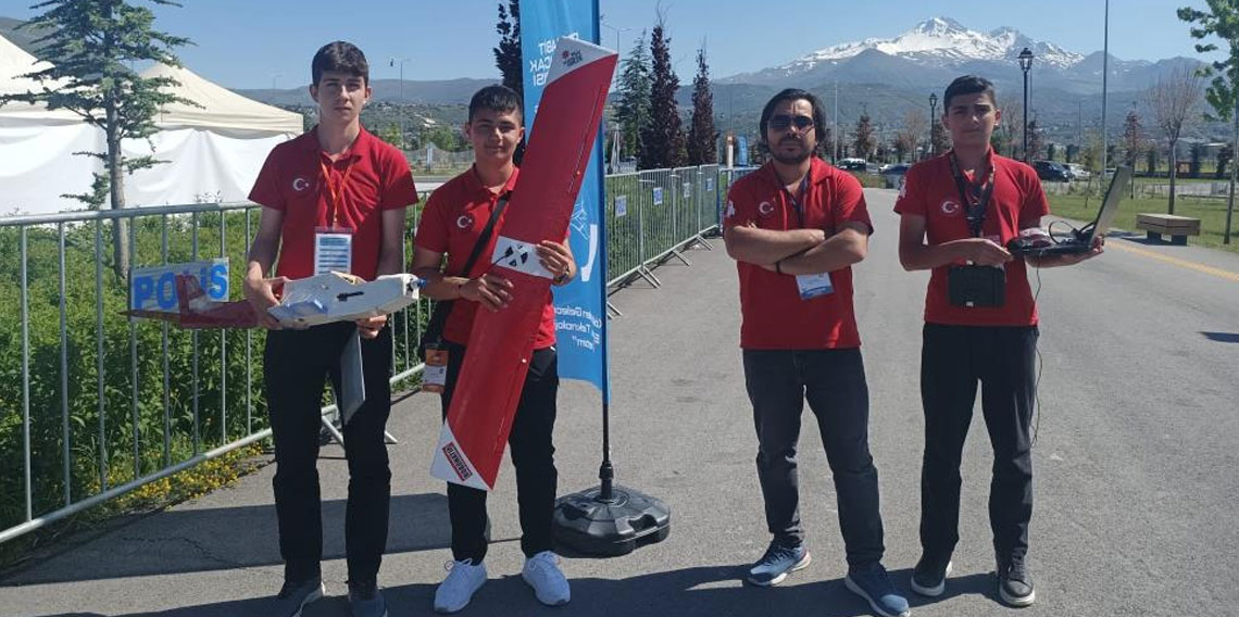 Bayburt RoboHatip Takımı 32 takım arasında 8'inci oldu