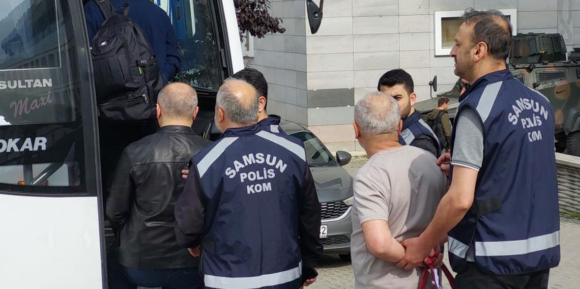 'Maydanoz Döner'e FETÖ operasyonunda 5 kişi tutuklandı