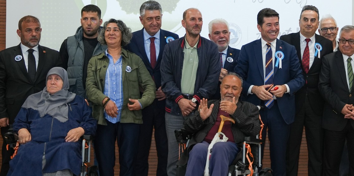Ortahisar Belediyesi Mavi Kapaklarla Engelleri Kaldırıyor