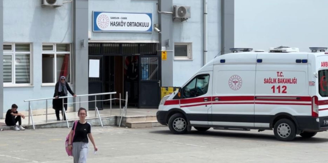 Samsun'da okulda zehirlenme şüphesi: 4 öğrenci hastaneye kaldırıldı