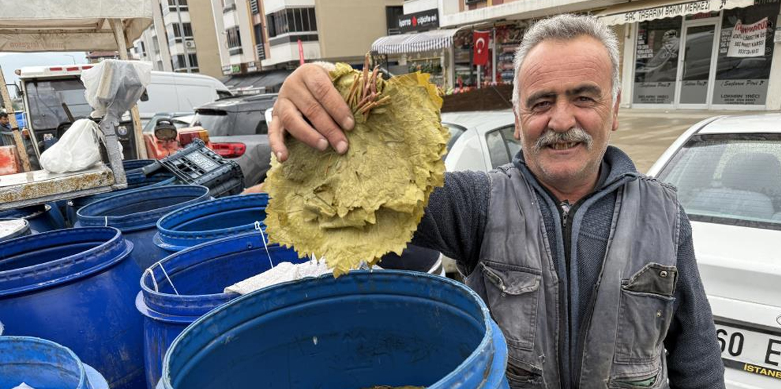Dona rağmen Narince yaprağı pazardaki yerini aldı