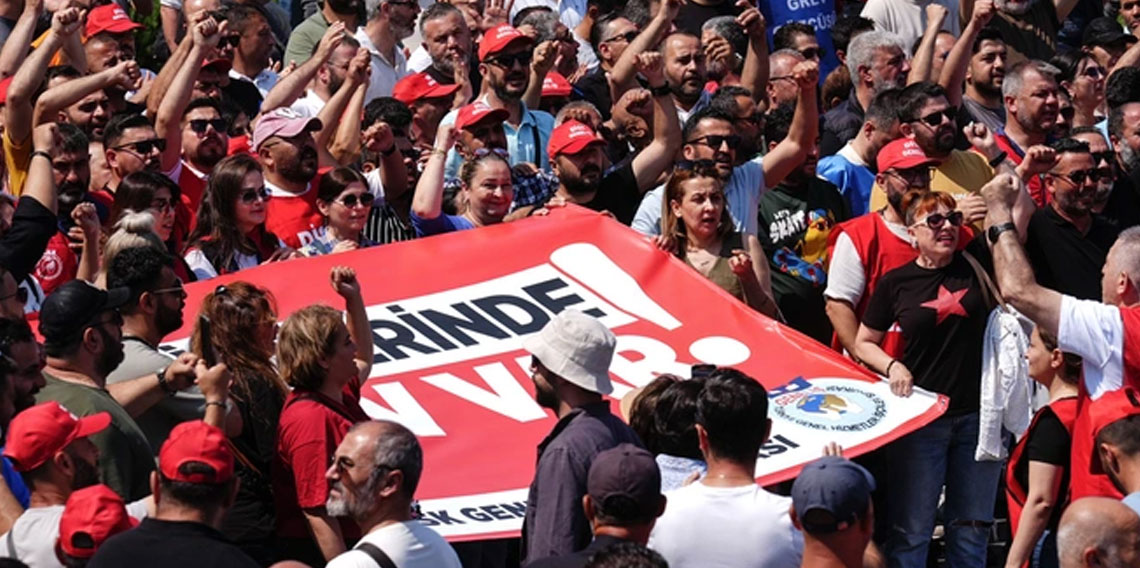 İzmir'deki grevde son dakika sürprizi! DİSK ile belediye maaş zammında anlaştı