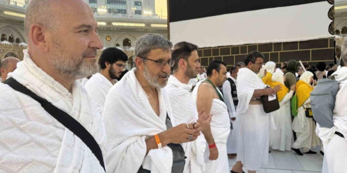 Türk siyasetçileri ve Müslüman ülke liderleri de Kabe’ye kavuştu