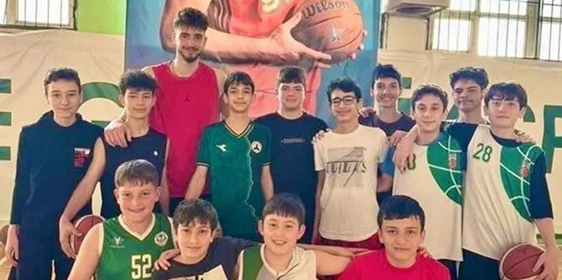 Alperen Şengün'e memleketi Giresun'da yoğun ilgi