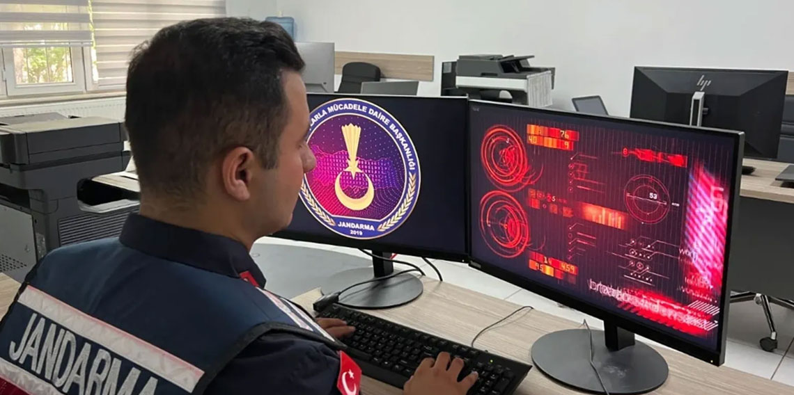 Vatandaşları 1 milyon TL dolandırdı! 32 şüpheli jandarma ekiplerince yakalandı