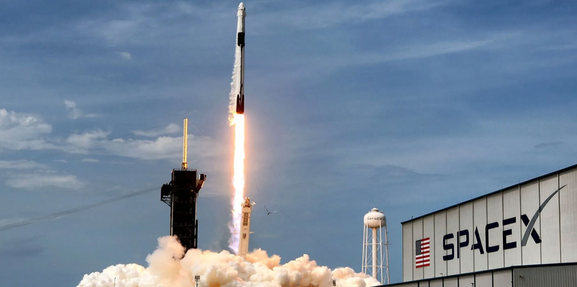 Washington Post: NASA ile Pentagon SpaceX'e alternatif arıyor