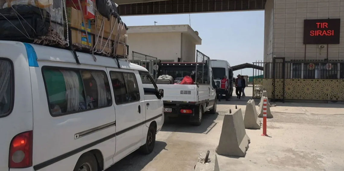 Kilis'te Suriyeli sığınmacıların geri dönüşleri sürüyor