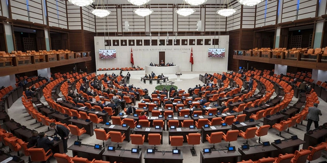 TBMM'nin yeni meclis başkanvekilleri belli oldu!