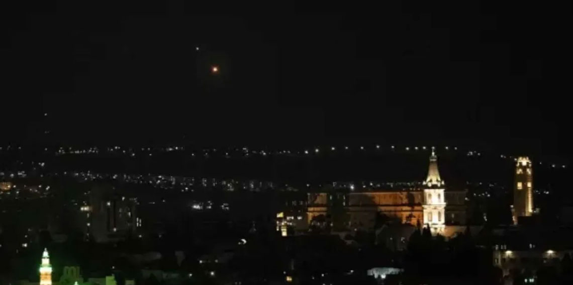 İran 2 İsrail savaş uçağını düşürdüğünü duyurdu