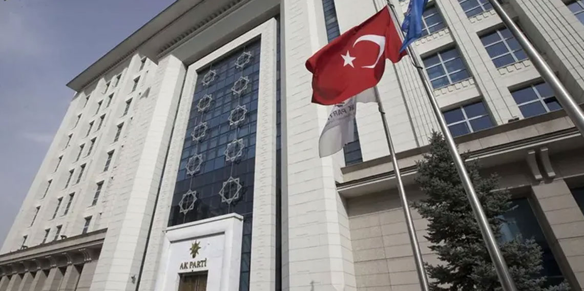 AK Parti yaz dönemini yoğun geçirecek