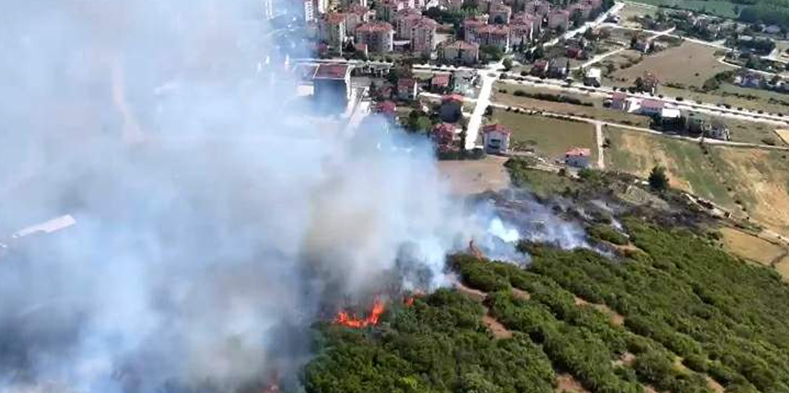 Tokat’taki orman yangını dron ile görüntülendi