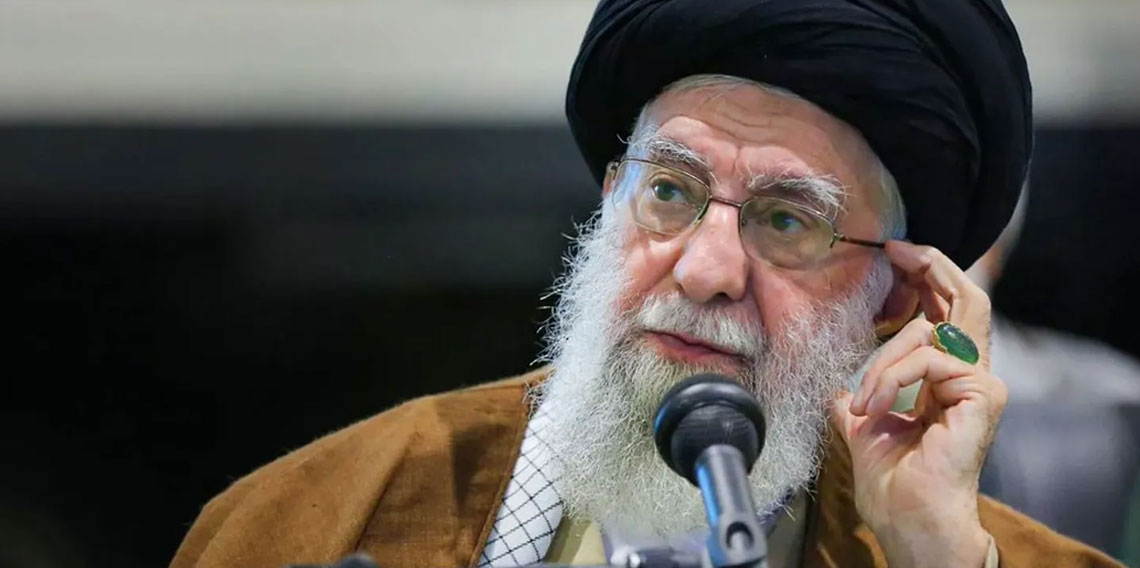 İran lideri Hamaney’den İsrail’e İbranice 