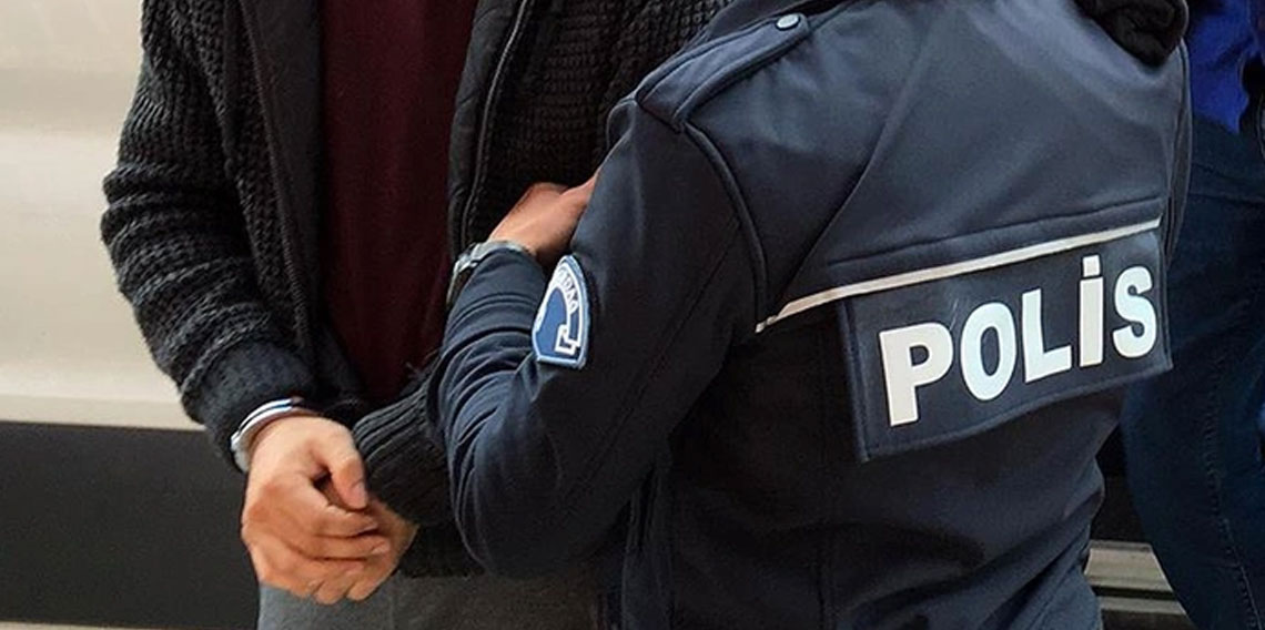 Yurt dışına kaçma hazırlığındayken yakalanan FETÖ şüphelileri tutuklandı