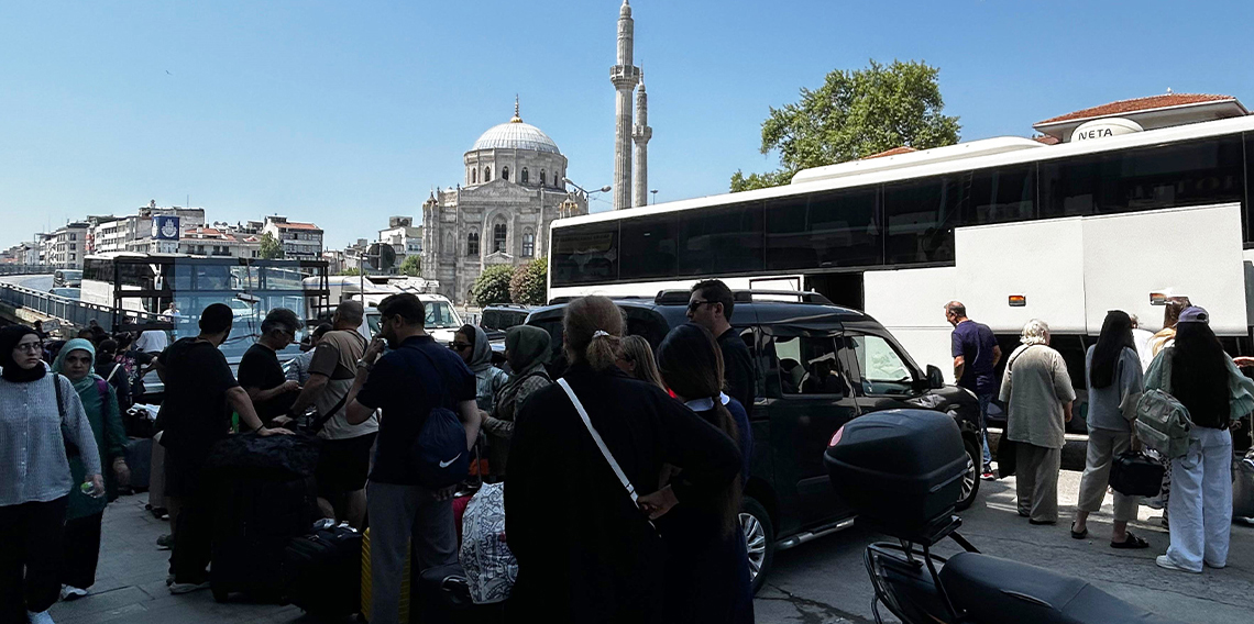 İstanbul'daki İranlılar ülkelerine dönüyor
