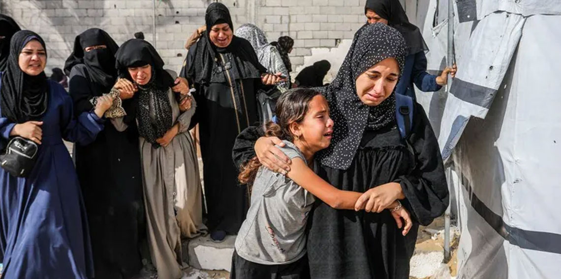 İsrail Gazze'de yardım bekleyenlere saldırdı: 45 Filistinli öldü