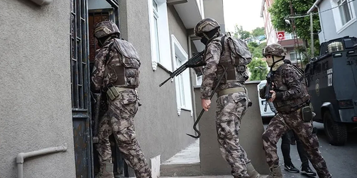 İstanbul'da suç örgütüne operasyon: 22 zanlı yakalandı