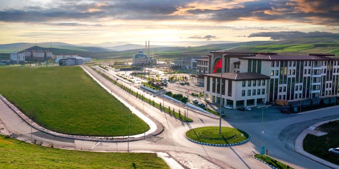 Bayburt Üniversitesinde yeni yönetişim döneminin ilk atamaları gerçekleşti