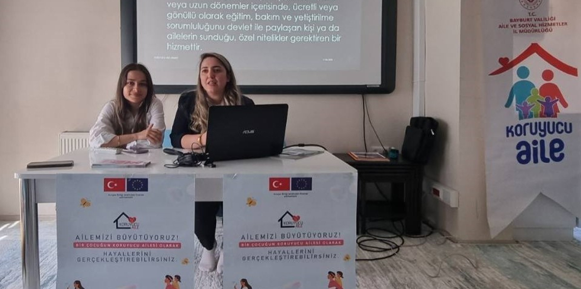 Bayburt'ta 'Koruyucu Aile Farkındalık Eğitimi' verilmeye devam ediyor