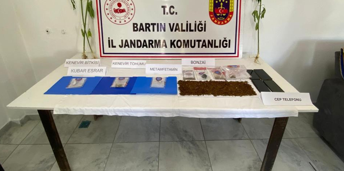 Bartın merkezli 3 ilde uyuşturucu operasyonu: 4 gözaltı