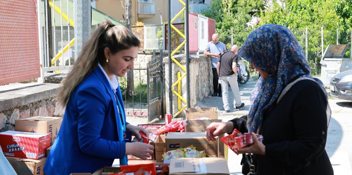 YKS velilerine 27 okulda ikram hizmeti