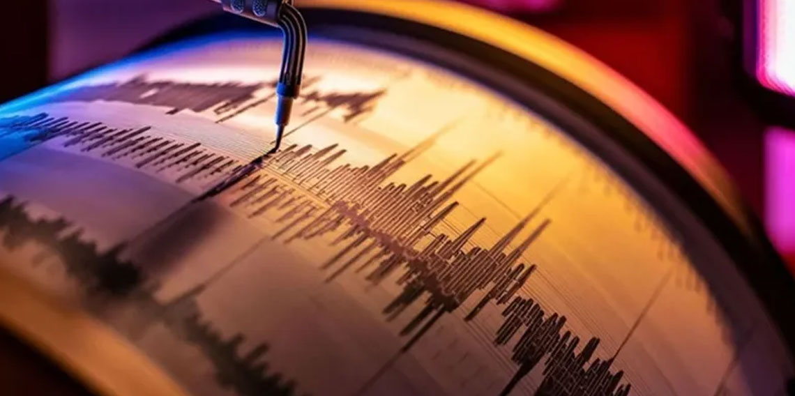 İran'da 5.2 büyüklüğünde deprem!