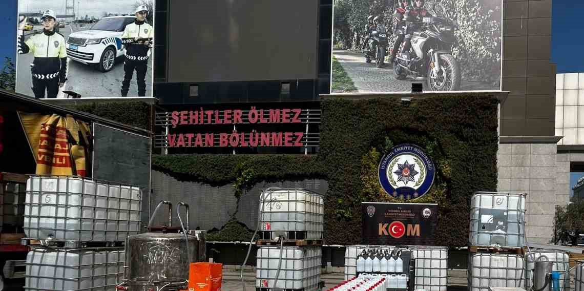 İstanbul’da yaklaşık 19 ton sahte alkol ele geçirildi
