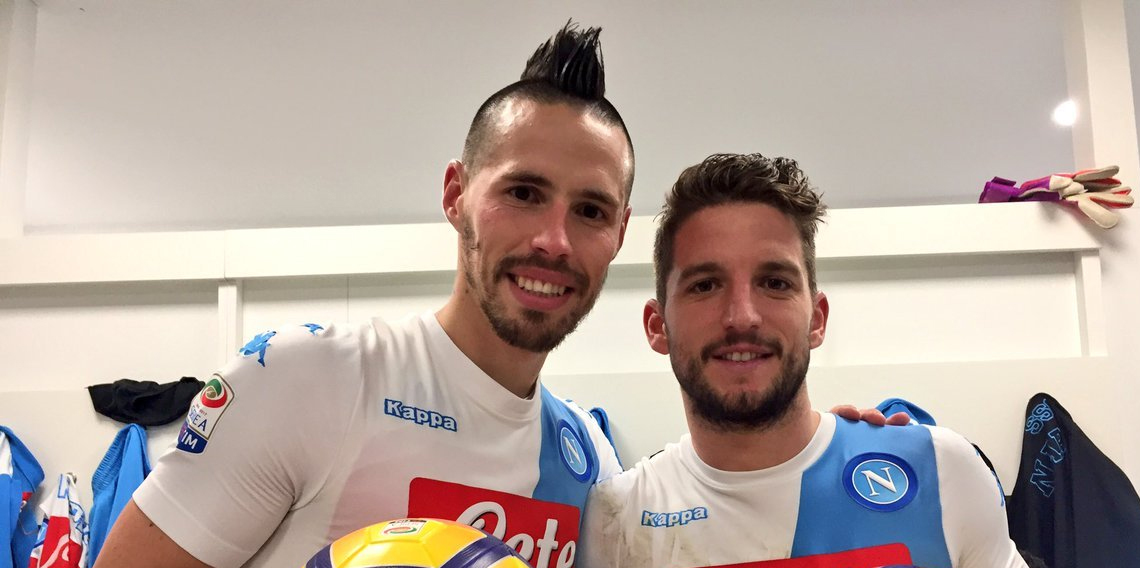 Mertens, Hamsik İçin Sahalara Dönüyor