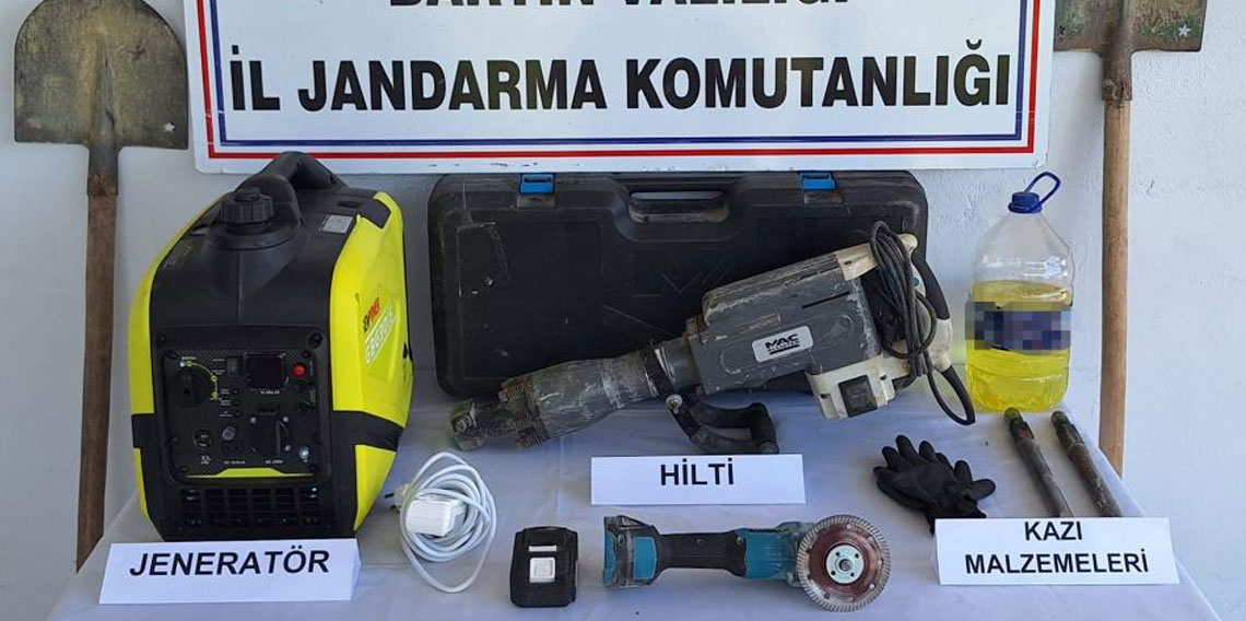 Define avcılarına suç üstü: 3 gözaltı