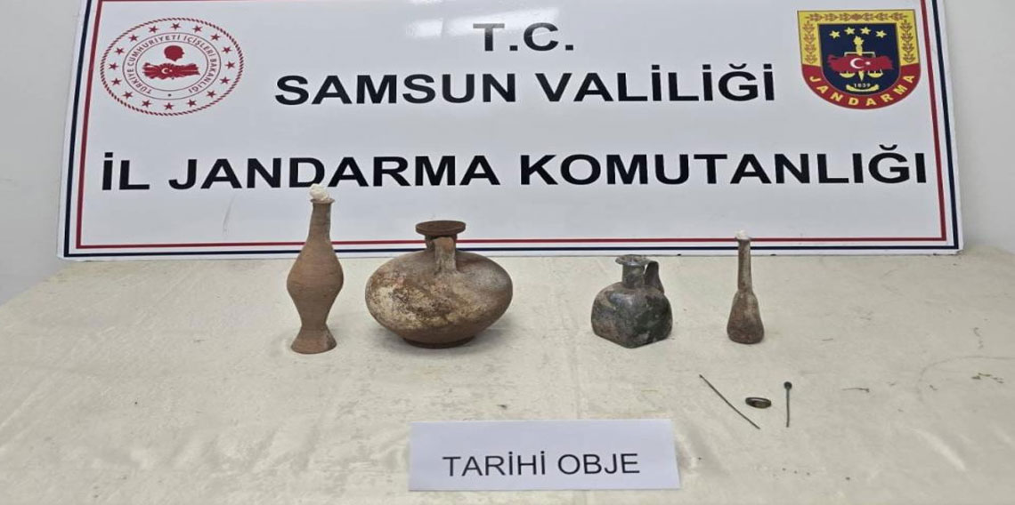 Jandarma tarihi eser ele geçirdi: 2 gözaltı