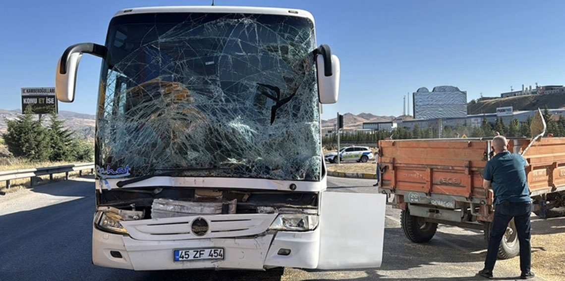 Kırıkkale'de yolcu otobüsü kazaya karıştı! Yaralılar var