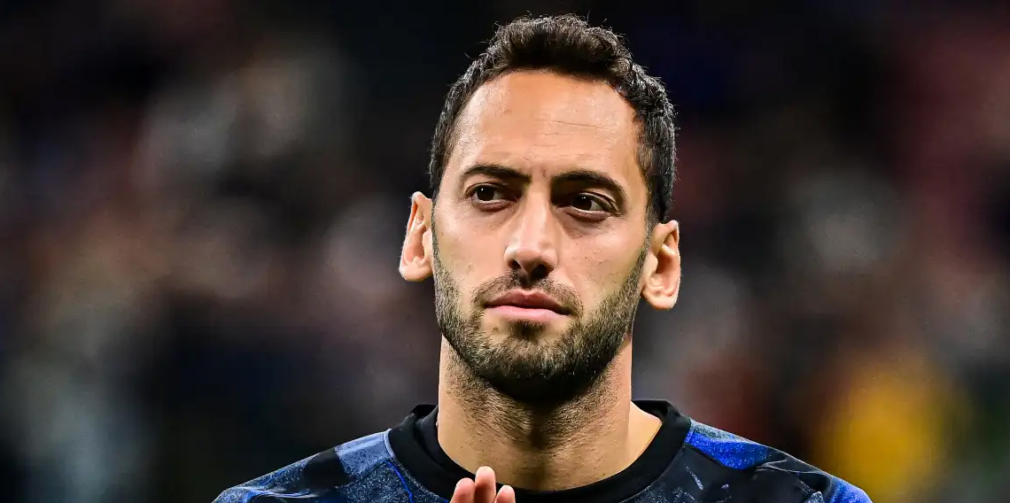 Trabzonspor’a yaptığın yanlışı ne çabuk unuttun Hakan?