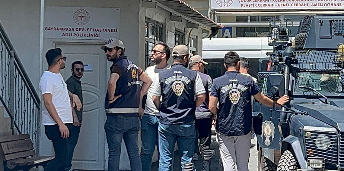 Peygamber Efendimizin karikatürünü yayımlayan 4 şüpheli adliyeye sevk edildi