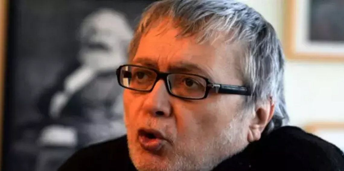 Gazeteci Hikmet Çetinkaya hayatını kaybetti