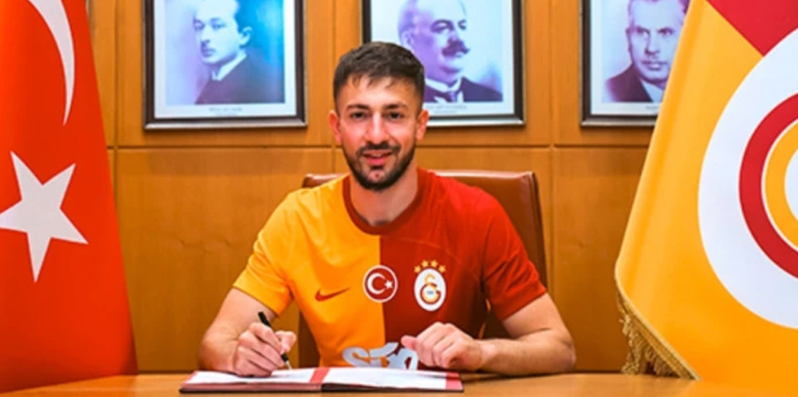 Halil Dervişoğlu imzayı atıyor