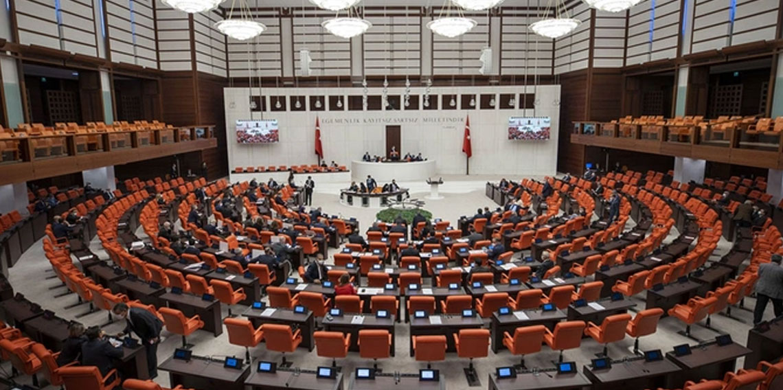 TBMM’de 8 komisyon tatilde de çalışacak