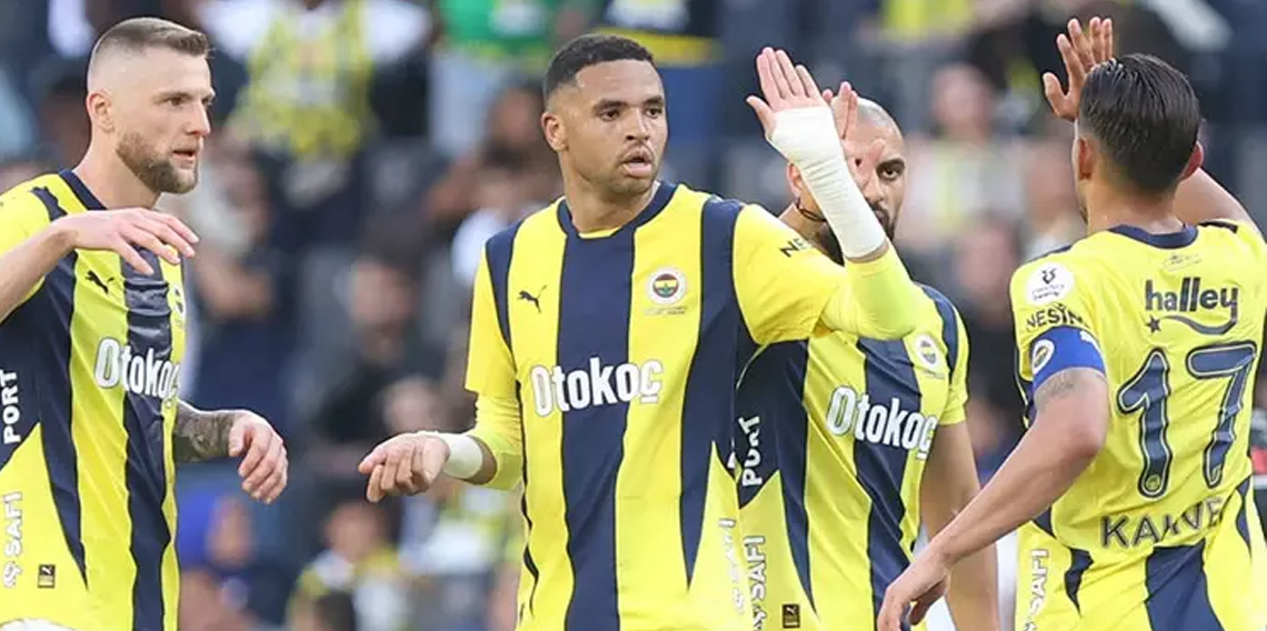 Fenerbahçe ilk hazırlık sınavında Karagümrük ile oynuyor