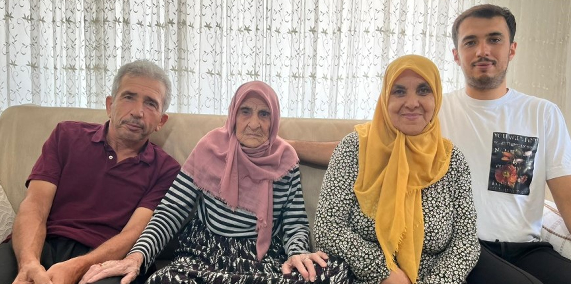 Tam 101 yaşında: 24 torunu var, torunun torununu gördü